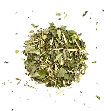 Zitroniger Hanftee – Bio-Kräutertee lose –  mit Hanfblätter, Melisse und Lemongras. Handgemacht in Mecklenburg-Vorpommern von Kräutergarten Pommerland.